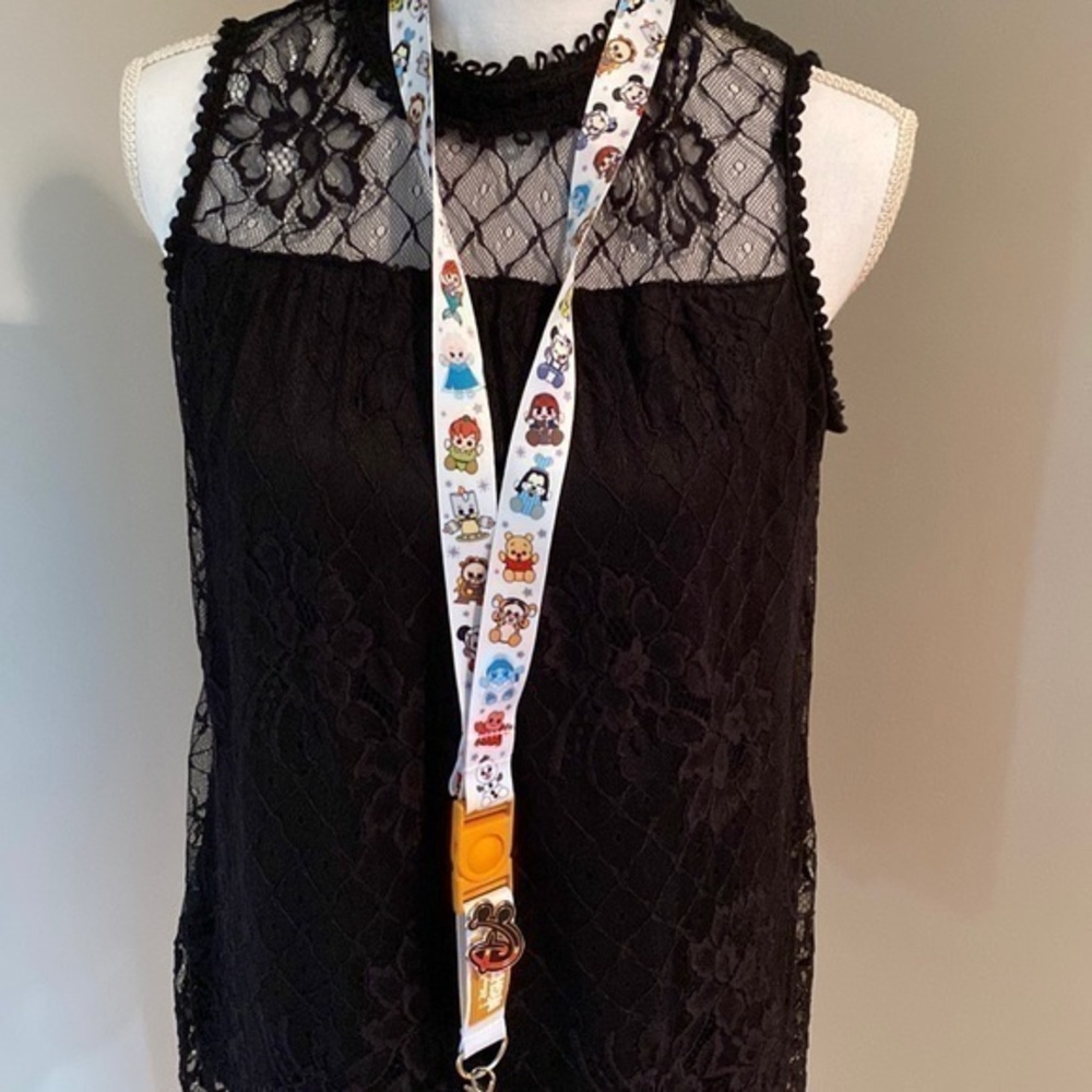 DISNEY LANYARD W/ PIN AND KEY CHAIN!!